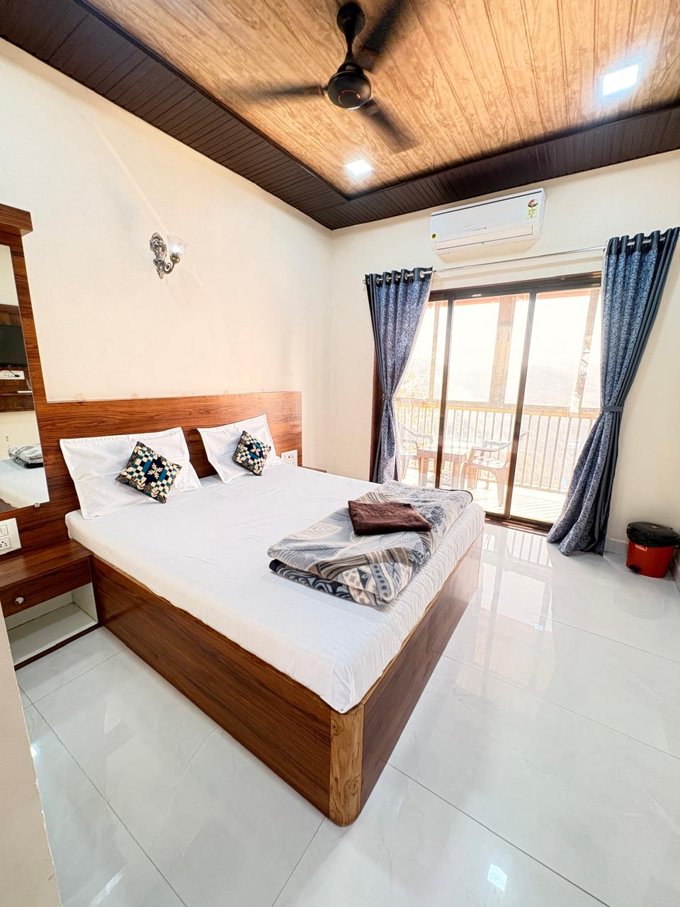 WhatsApp Image 2026-02-04 at 1.39.29 PM